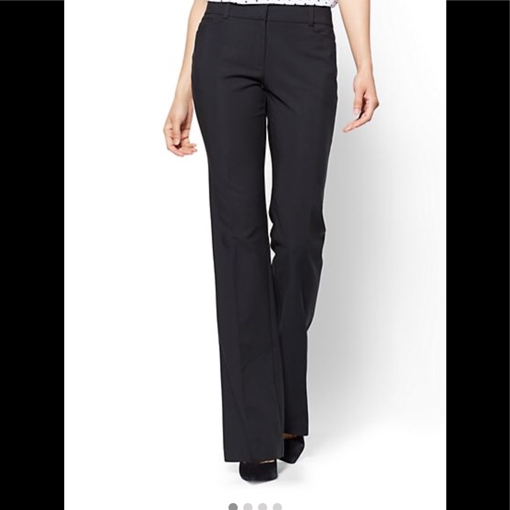 New York and Company Size 4 Bootcut Dress Pants
